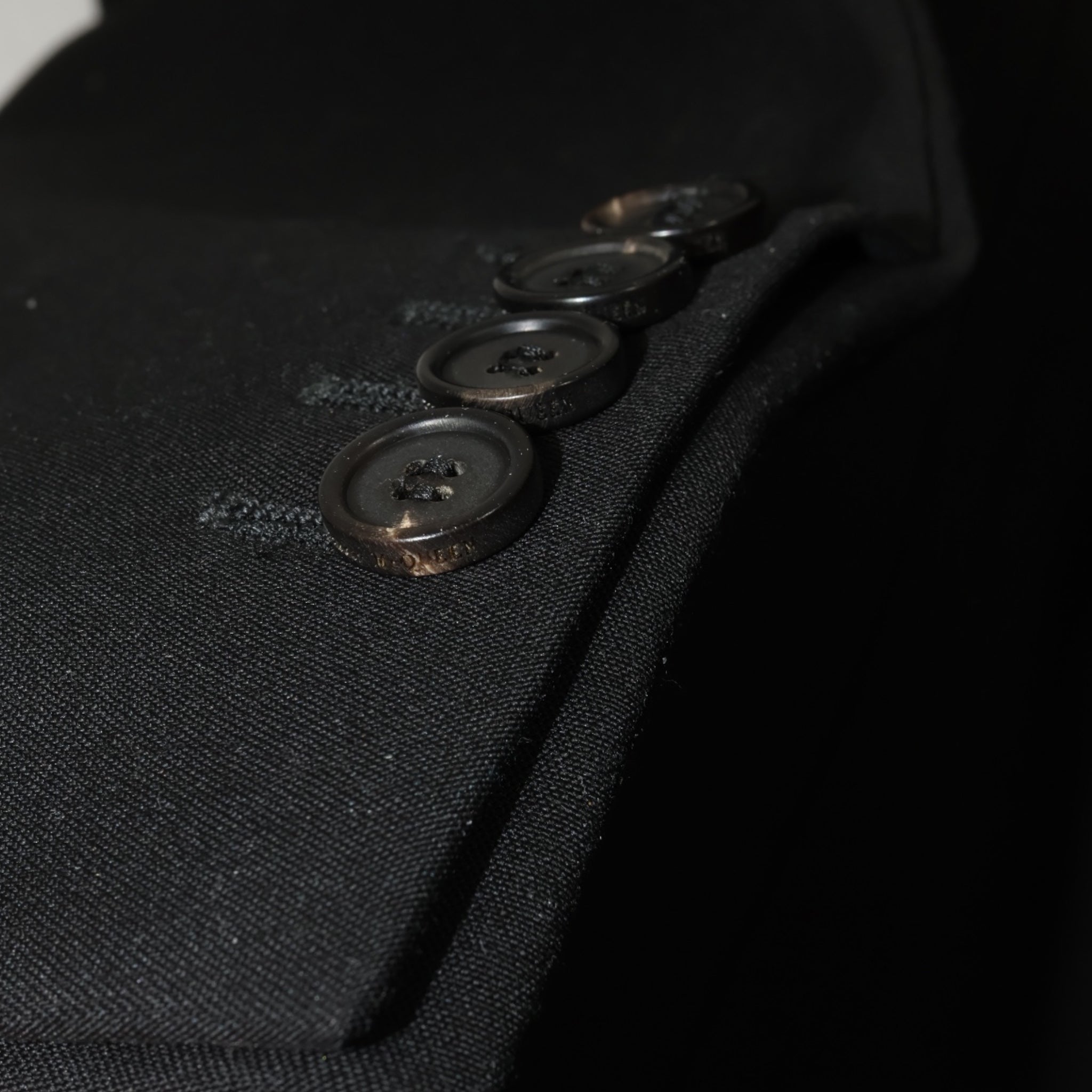 Alexander McQueen Hourglass Tailored Jacket (F38) - Brand New - Alexander McQueen - from the ss17 to aw21 archives