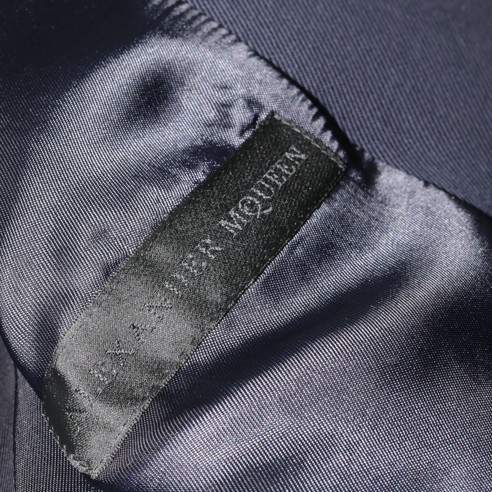 Alexander McQueen Navy Double Breasted Tailored Jacket (M38) - Pristine - Alexander McQueen - from the ss17 to aw21 archives
