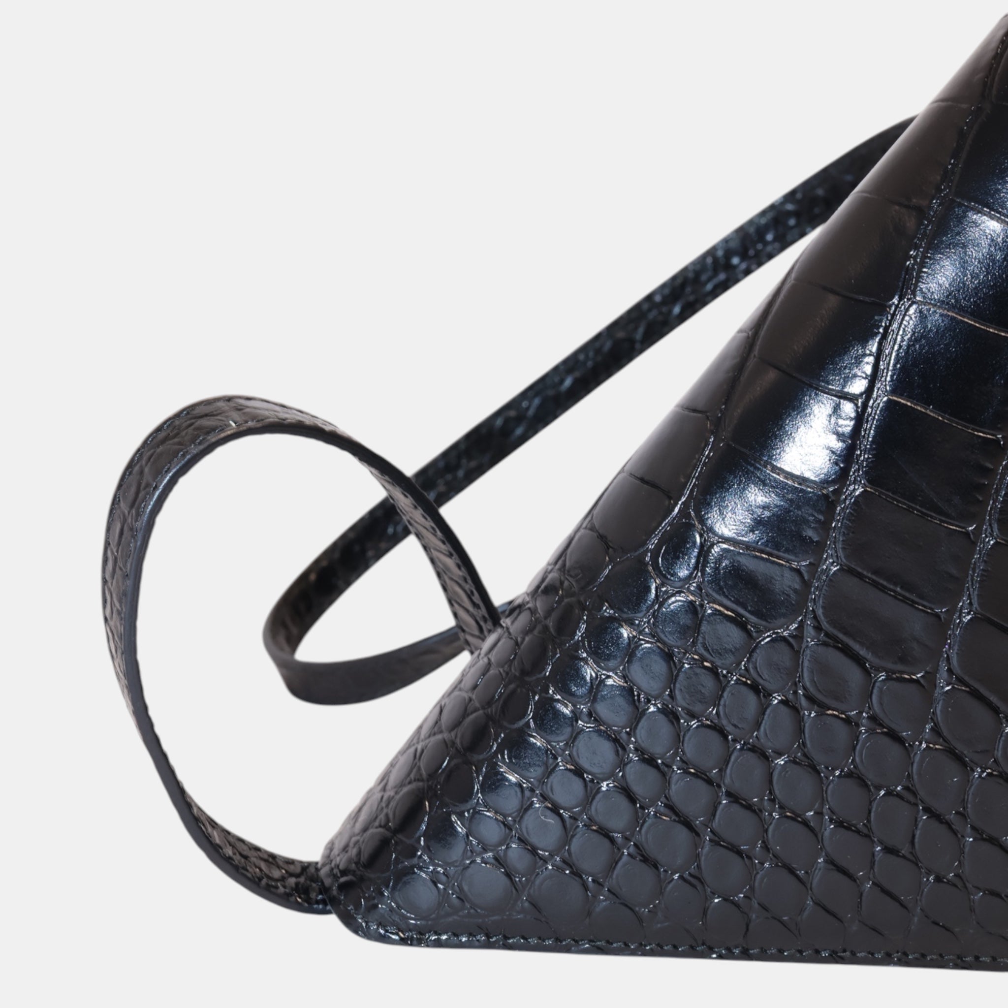 Balenciaga Black Faux Croc-Embossed Calfskin Leather Triangle Clutch - Brand New - Balenciaga - from the ss17 to aw21 archives