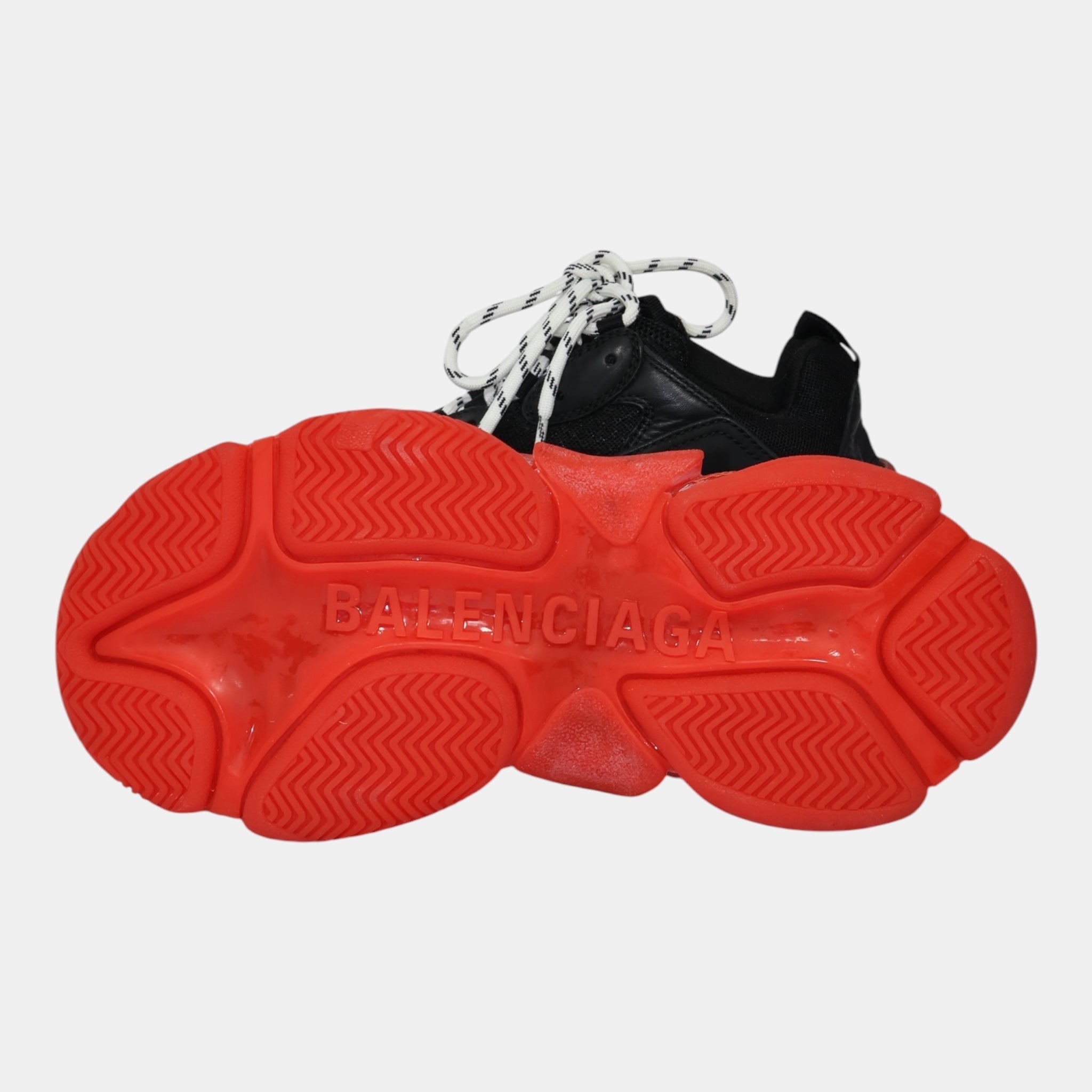Balenciaga Red/Black Triple S Sneakers (EU37) - Brand New - Balenciaga - from the ss17 to aw21 archives