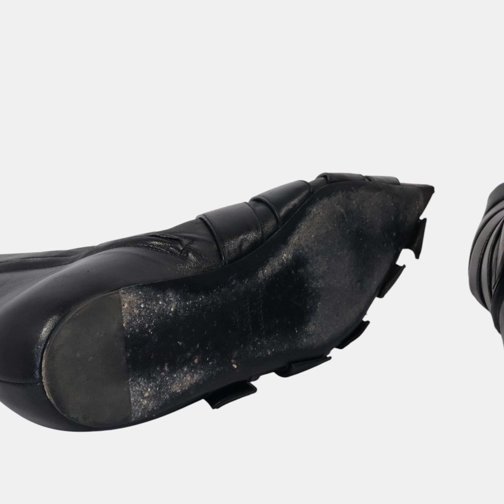 [Campaign] Balenciaga Fetish Pointy Buckles Soft Leather Boots (EU37) - Near Mint - Balenciaga - from the ss17 to aw21 archives