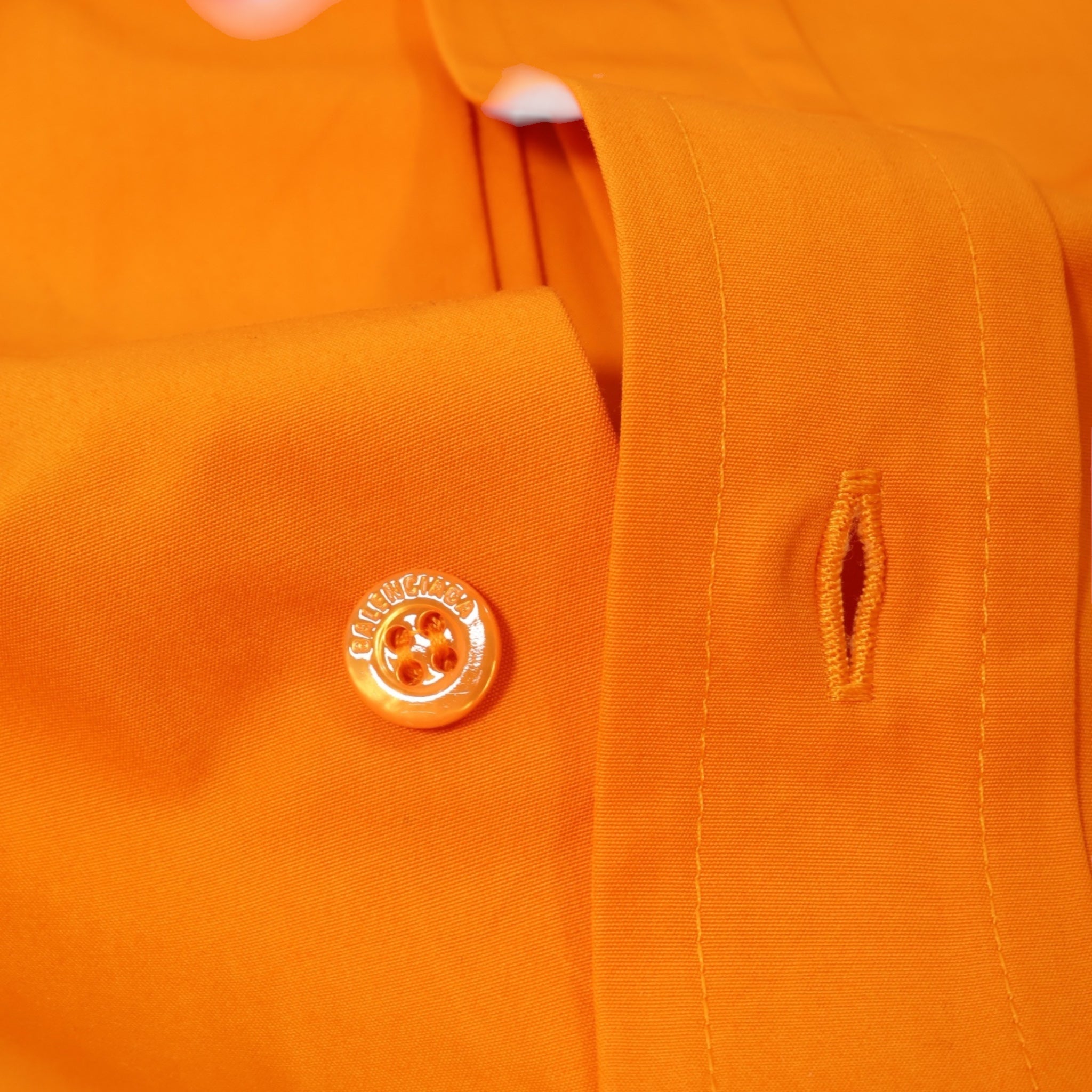 [Campaign] Balenciaga Orange Shrunk Shirt (M39) - Excellent - Balenciaga - from the ss17 to aw21 archives