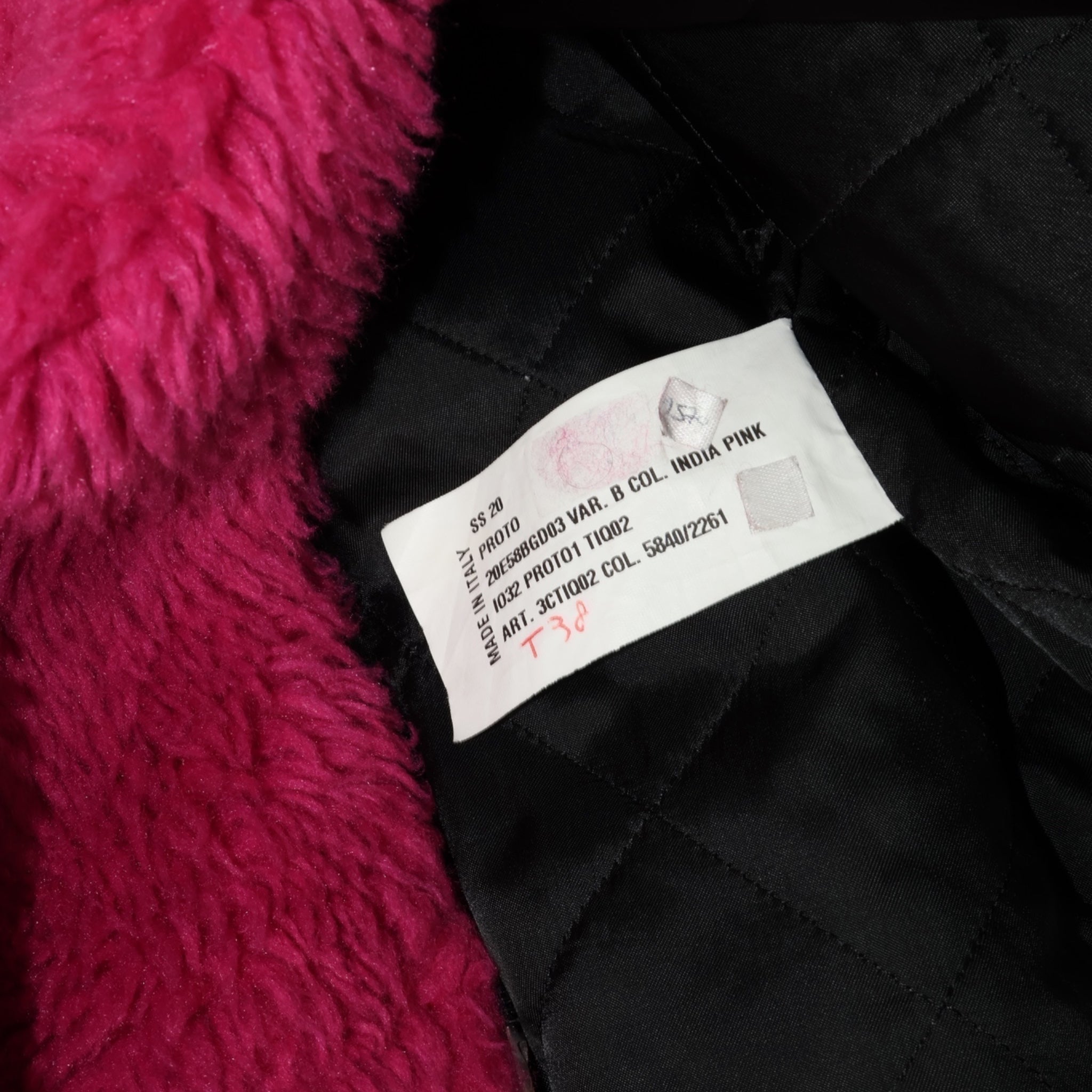[Campaign] Balenciaga Pink Shearling "Cocoon" Jacket (F38) - Good - Balenciaga - from the ss17 to aw21 archives