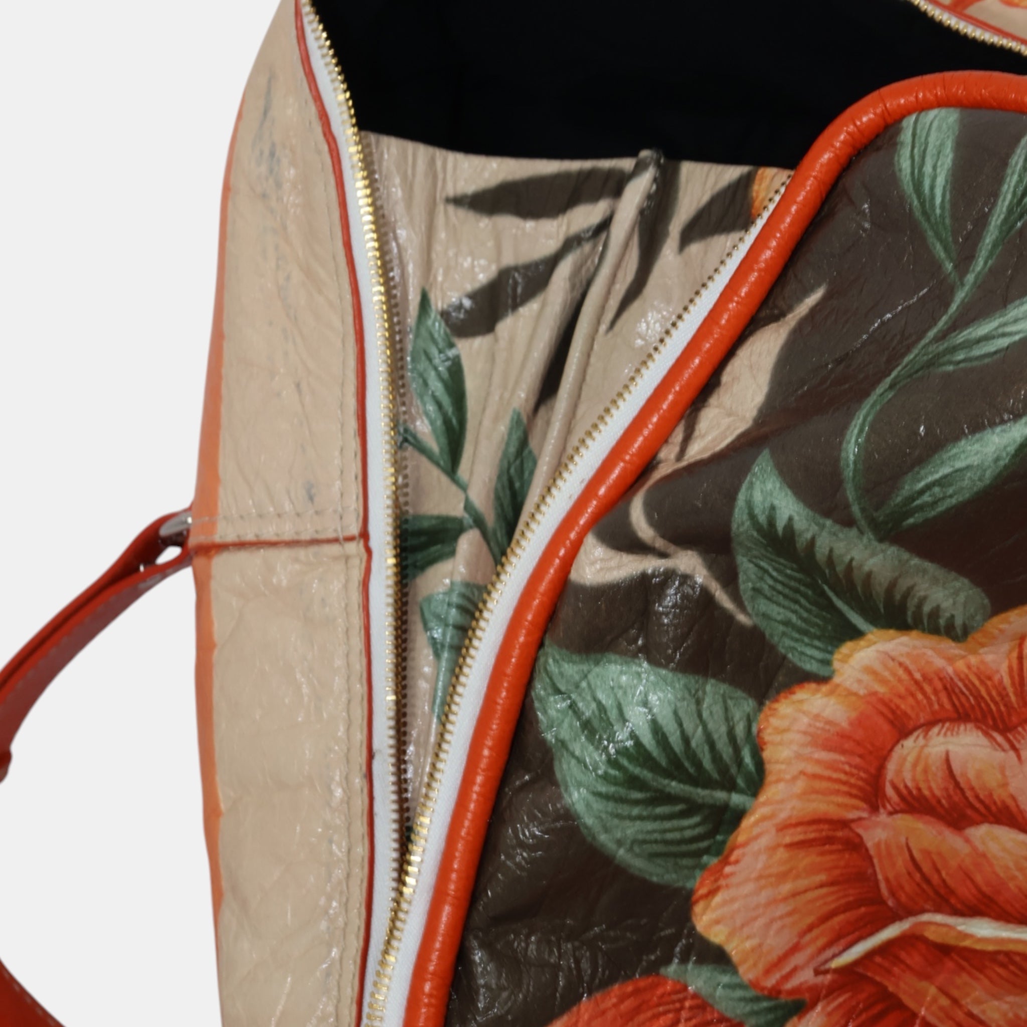 [Runway] Balenciaga Bazar Lambskin XL Blanket Bag Orange - Brand New - Balenciaga - from the ss17 to aw21 archives